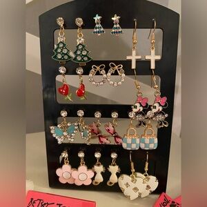 Choice of Earrings! Christmas.Cross.Owl.Cat.Minnie.purse.pearls.Butter/Dragonfly